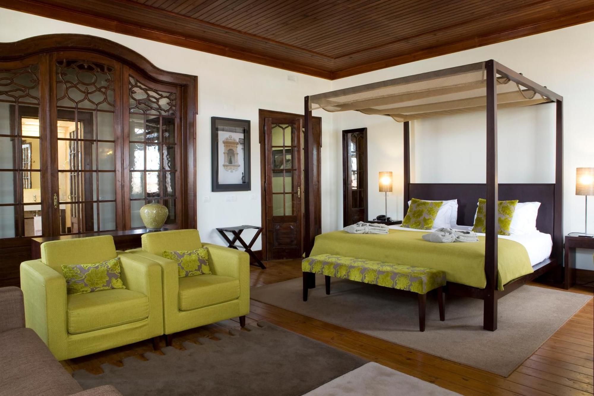 Double Room Romantic,65525575:JPEG